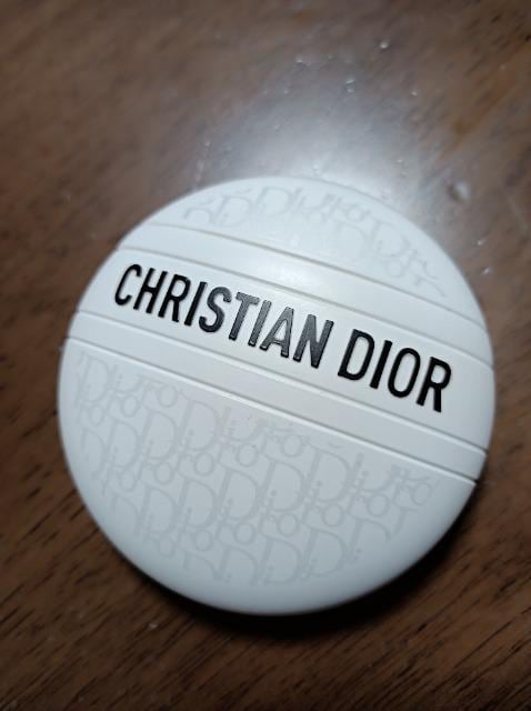 ChristianDior {[@\N[lCDIORCDccSgێOɂ