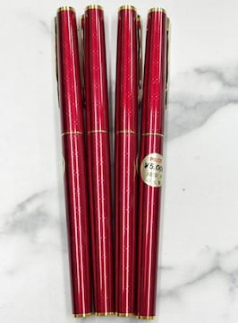 PILOT NM y K14 4{Zbg