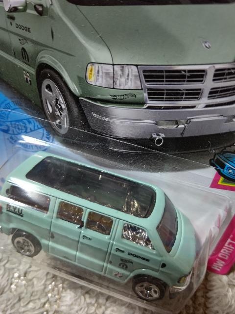 HW '21 USJ[h [ACY _bWo  J  zr[ 
