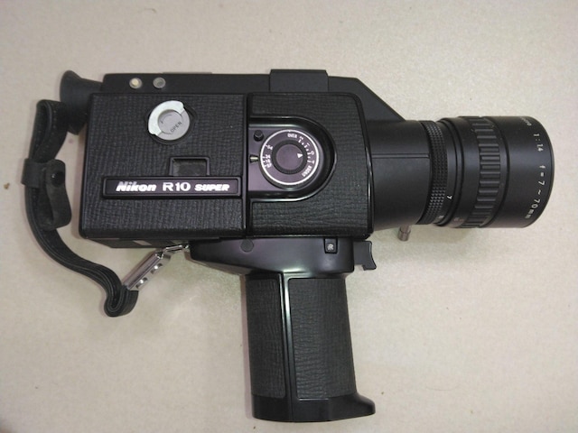 Nikon8~  Ɠd/AV 
