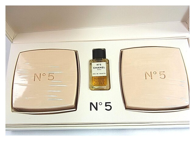 500~X^{\LL@KCHANEL@NO5@TH752 ~jg1{