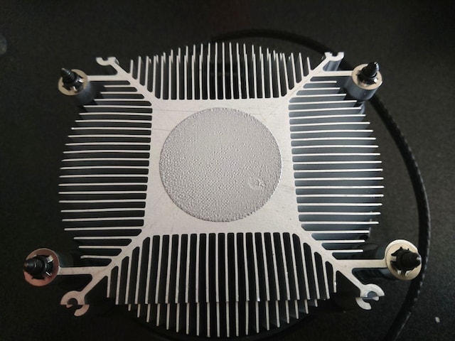 yViEzAMD Ryzen Wraith Stealth CPUN[[@  PC{/Ӌ@ 