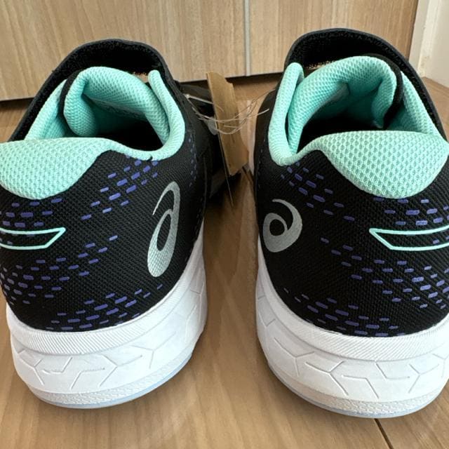 Vigp^Ot24cm AVbNXasics Xj[J[@  LbY/xr[ 