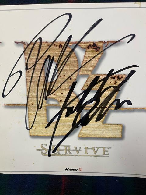 B'z SURVIVEcA[TCF 󏭁@ꂠ@ MTCF F M MTC  ^gObY 