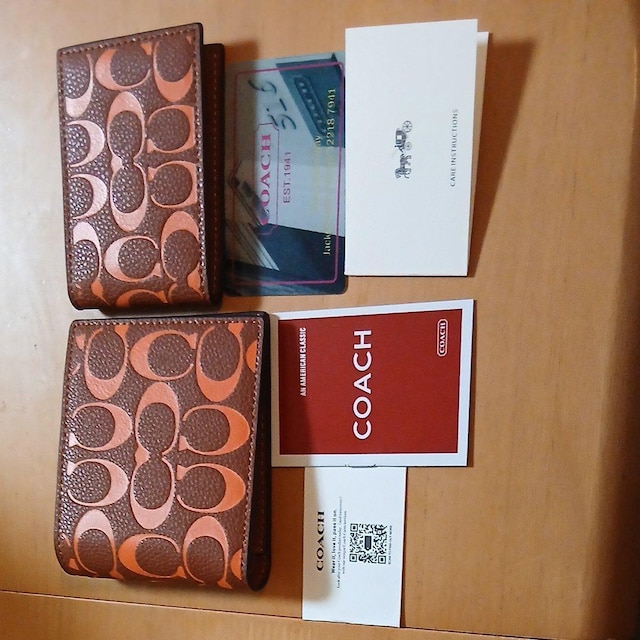 COACH2܃TCt  uh 