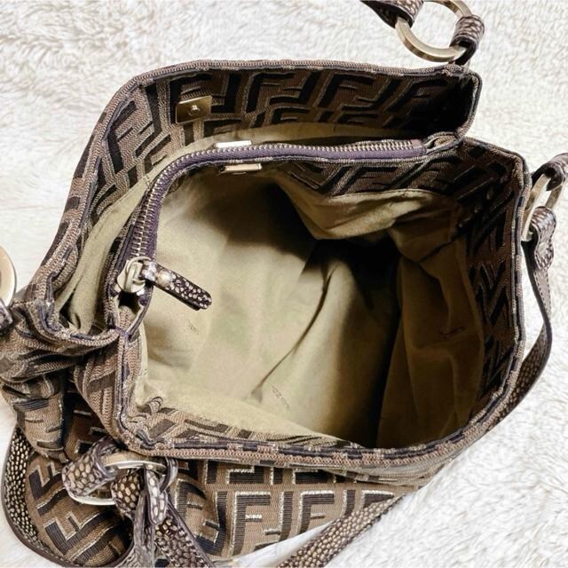 ɔi  FENDI tFfB YbJ g[gobO V_[obO  uh 