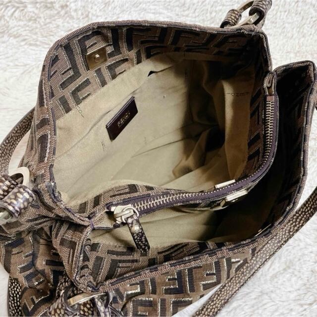 ɔi  FENDI tFfB YbJ g[gobO V_[obO  uh 