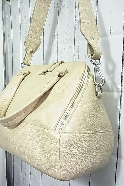 Kii@t@FURLA@O[W@v@2WAY V_[obN