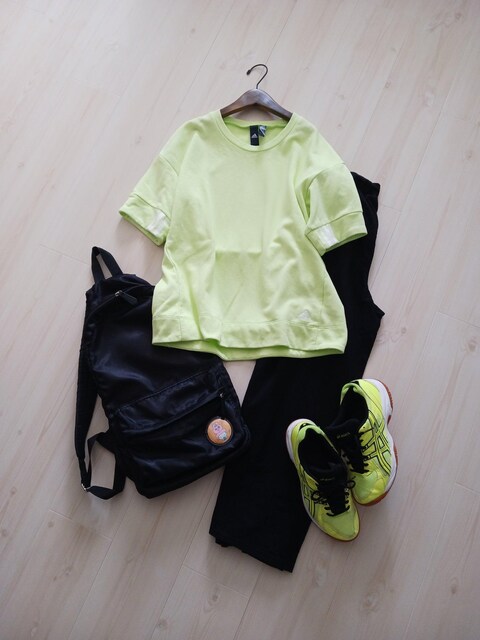 asicsCCG[̃bVXj[J[/23