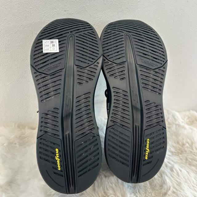 yVigpzXPb`[Y@Skechers ubN Xj[J[@28.5  uh 