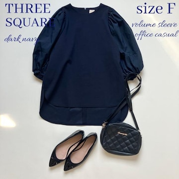 iTHREE SQUAREo[vI[o[lCr[Ft[