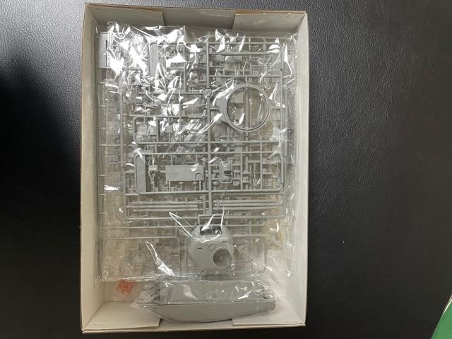 SHERMAN M4A1 MID 1/35 vfLbg  zr[ 