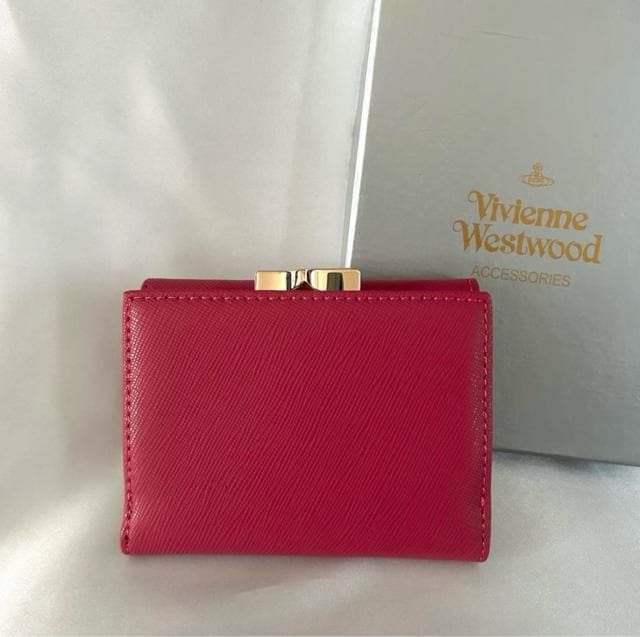 wVigpixVivienne Westwood܂z  uh 