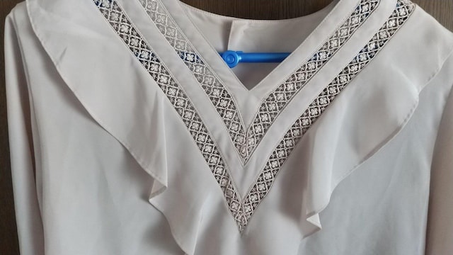 yuEX  t@bV 
