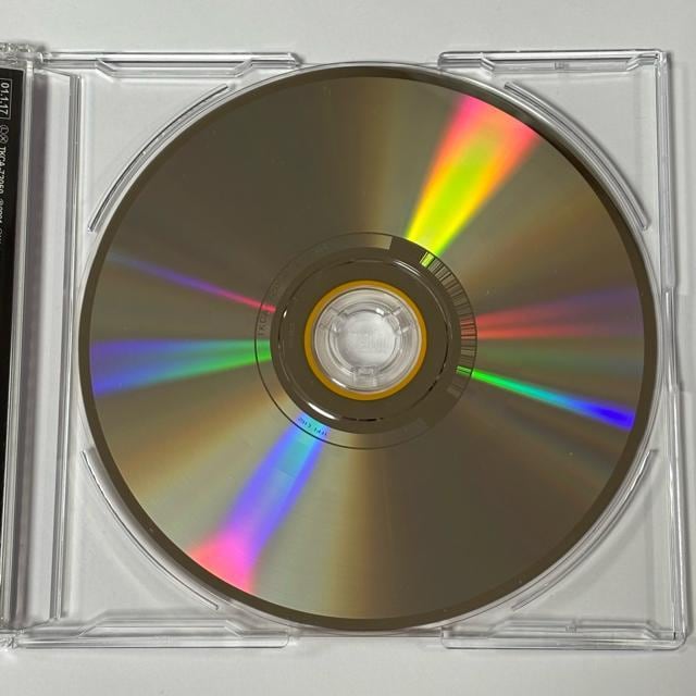 OؓO / z  CD/DVD/rfI 