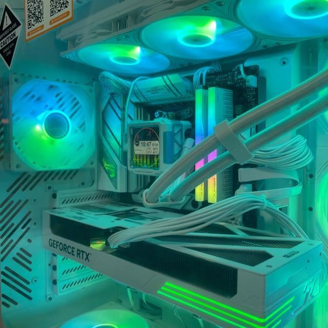 yViQ[~OPCzRyzen7 7800X3D RTX5070Ti 32GB SSD2TB 850W  PC{/Ӌ@ 