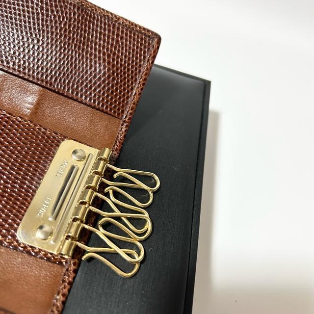 i Salvatore Ferragamo tFK @ U[h^U[ 6A L[P[X  uh 