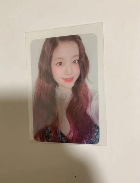 IZONE IZ*ONE IVE EHj@gJ@O^@TmN@A   ^gObY 
