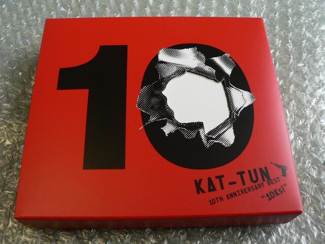 KAT-TUN^xXgAow10TH ANNIVERSARY BEST "10ks!"xԌ1y3CDzS42Ȏ^   ^gObY 