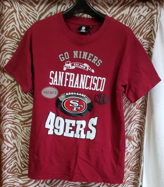 NFLAPPARELSFsM   jt@bV 