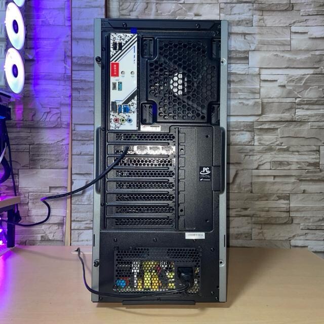 yÔizKA XA7C-R47 i7 13700 RTX4070 SSD1TB 32GB