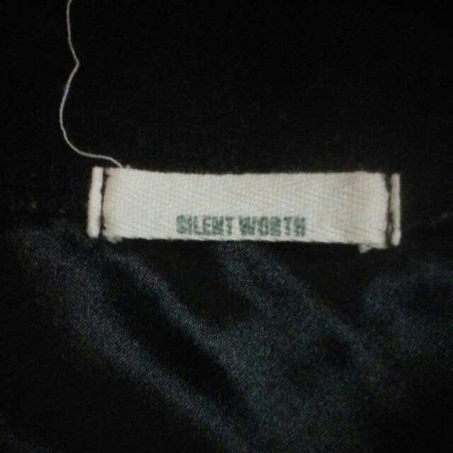 SILENT WORTH jbg@i@83cm
