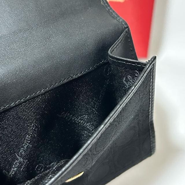 ɔi Salvatore Ferragamo tFK K`[j LoX U[ ܂ z ubN  uh 