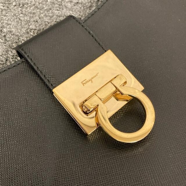 Salvatore Ferragamo V_[obO EE-21 2750  uh 