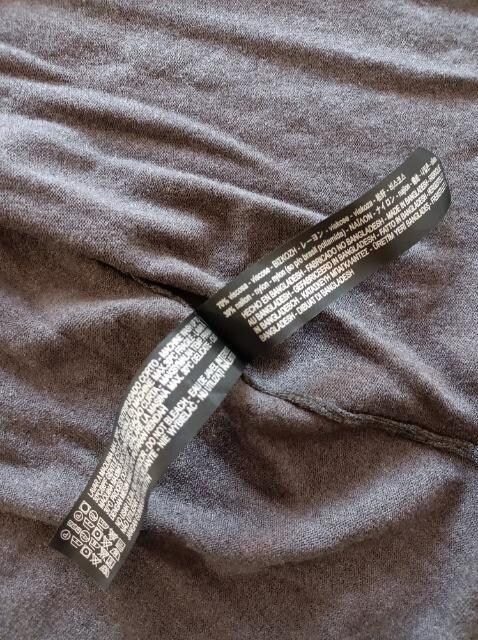 ZARA KNITViJVN[J[fBK𗧂U