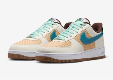 NIKE AIR FORCE 1