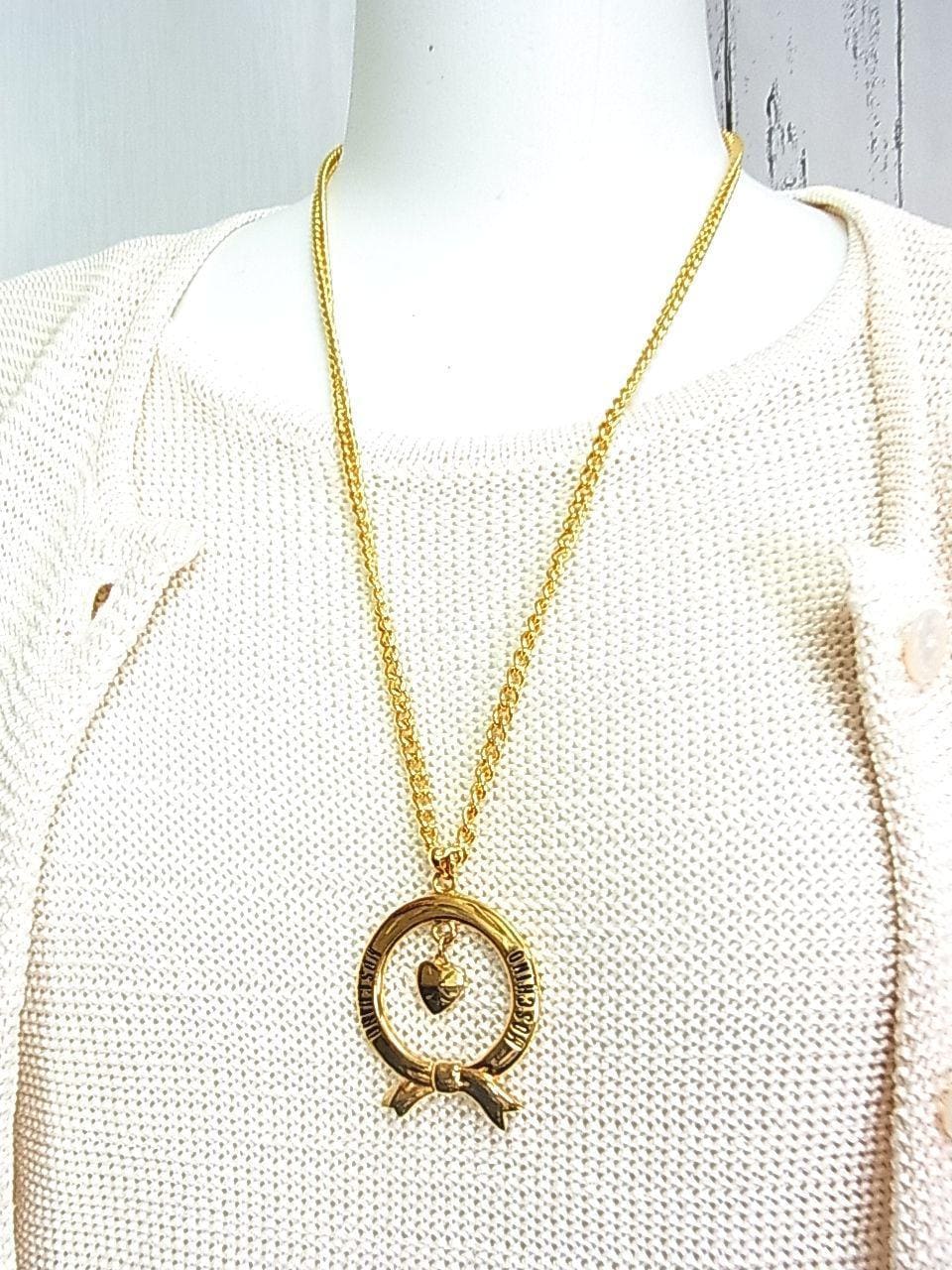 定番のお歳暮&冬ギフトの商品をすべ MOSCHINO ☆正規品極美 モスキーノ ネックレス ペンダント アクセサリー