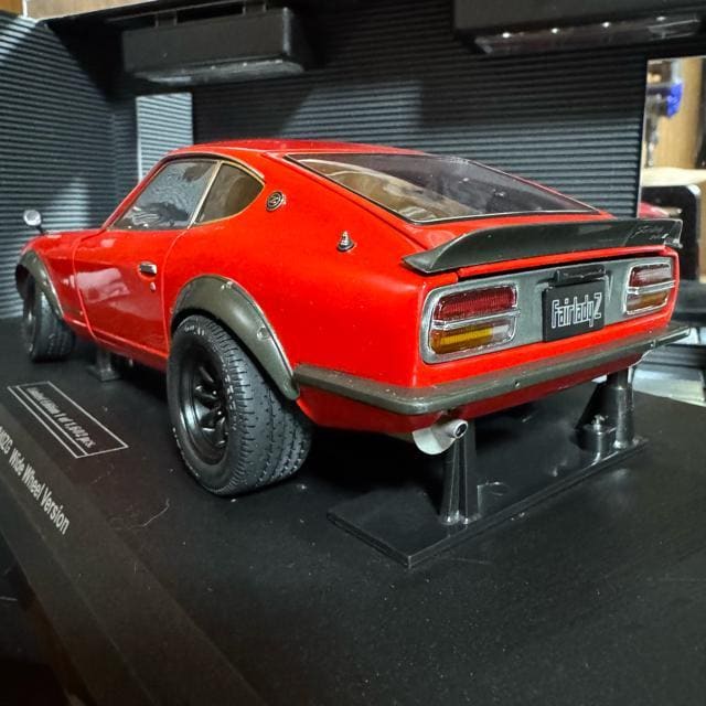 ŖWi  1/18 tFAfB240ZG ChzC[o[W  zr[ 