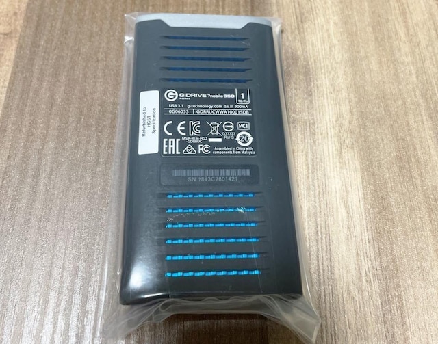 HGST G-DRIVE mobile SSD R-Series 1000GB  PC{/Ӌ@ 
