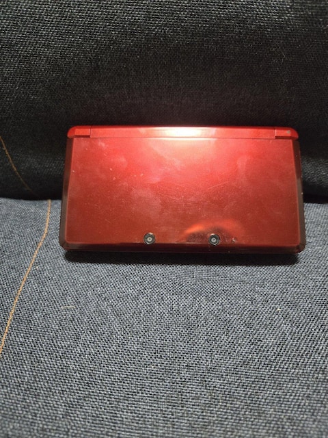 3DS{ i   Q[{/\tg 