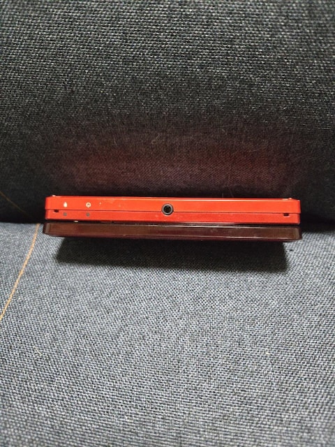 3DS{ i  Q[{/\tg 