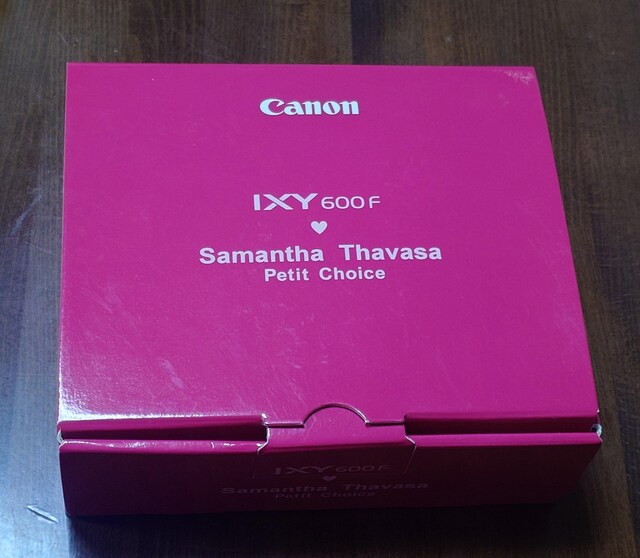CANON IXY600F Samantha Thavasa sNF̉fWJ