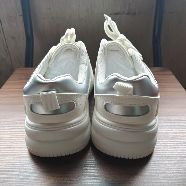 Vi 24cm fB[X Xj[J[ zCg V[Y C   t@bV 