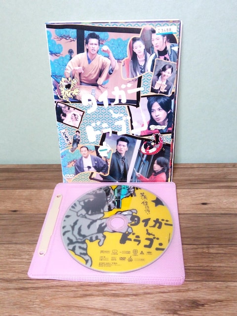 ^CK[hS DVDS5   CD/DVD/rfI 