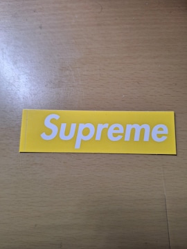 Supreme @XebJ[ ~j{bNXS@
