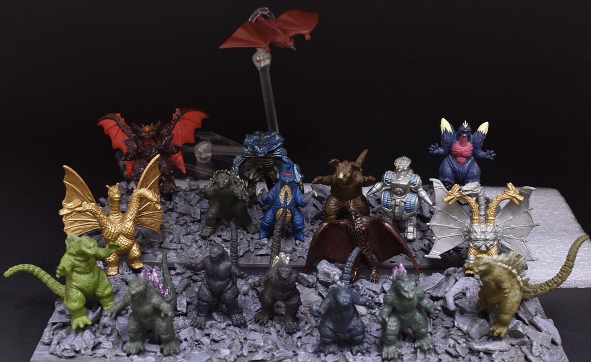 中古 食玩 ゴジラ王国17体セット フュギィアのみ:フィギュア