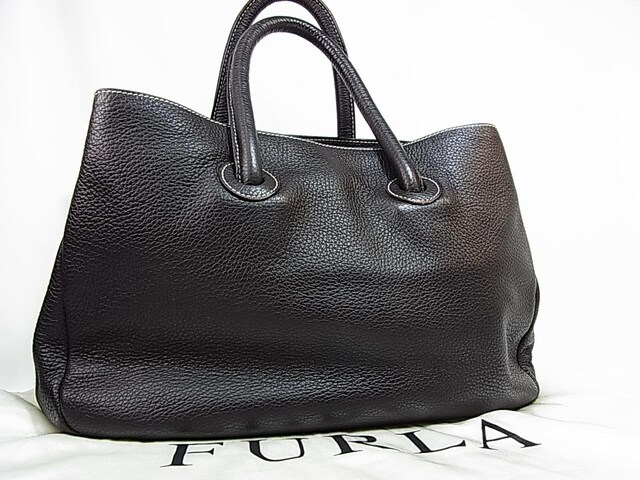 K@ɔi@t@FURLA@ł@U[ nhobN@g[g