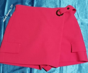 Bershka xVJ ~jXJ[gpc