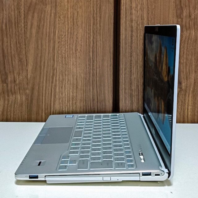 FUJITSU LIFEBOOK Corei5 20GB SSD512GB DVD WebJ Windows11  PC{/Ӌ@ 