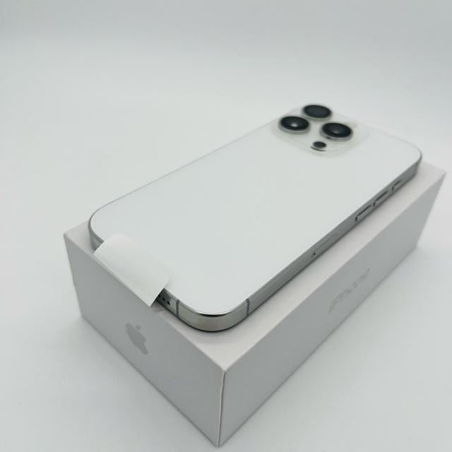 gp iPhone 16 Pro 256 GB SIMt[ zCg {  Ɠd/AV 