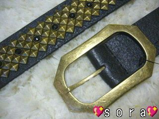 zakakafloor_studded