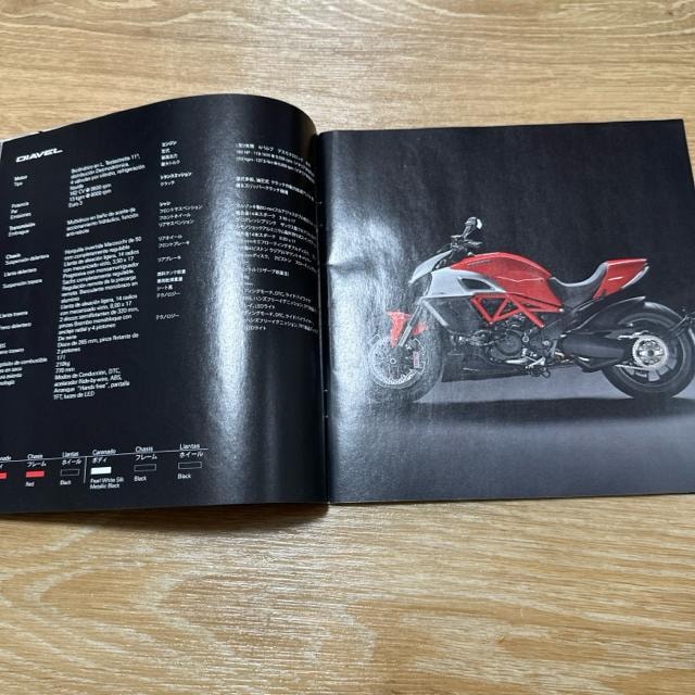 Ducati 2011NfJ^O  /oCN