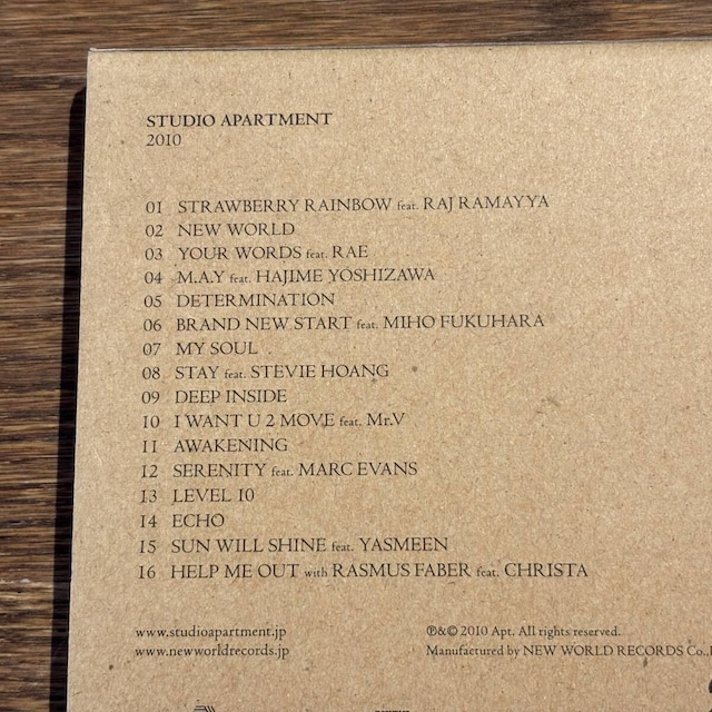 ySTUDIO APARTMENTz2010  CD/DVD/rfI 