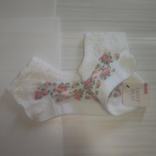Vi^Ot ueBbV[YC 23`25cm   t@bV 