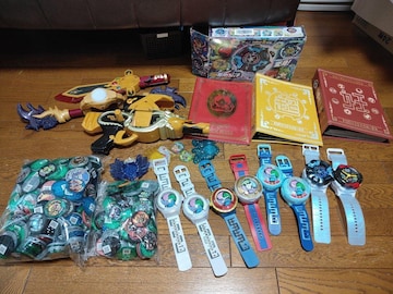 BANDAI o_C dEHb` _ 500 ܂Ƃߔ