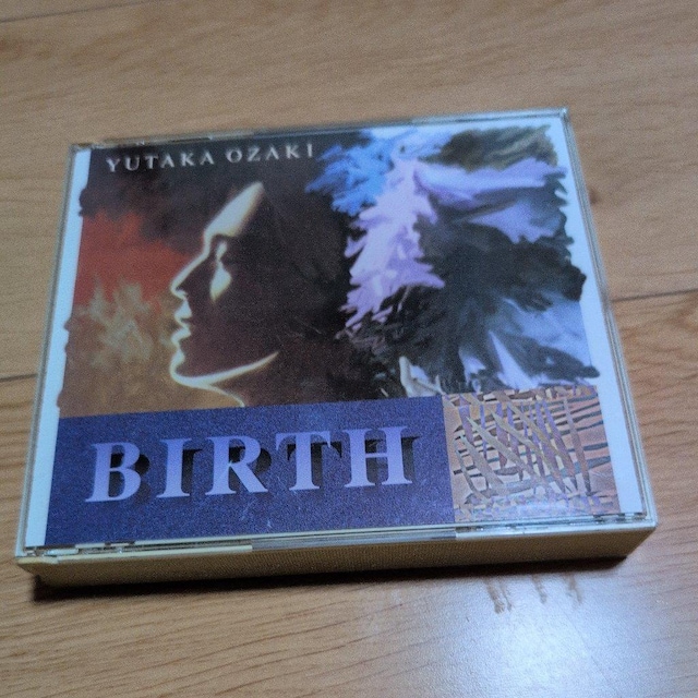 a   CD/DVD/rfI 